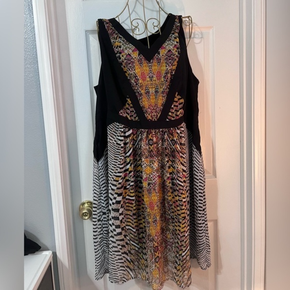 Lane Bryant Black and Multicolor Midi Dress